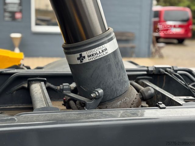 Camión volquete trilateral  MAILLER  TYP D316 Neuwertig  Aufbau für 3-Achser