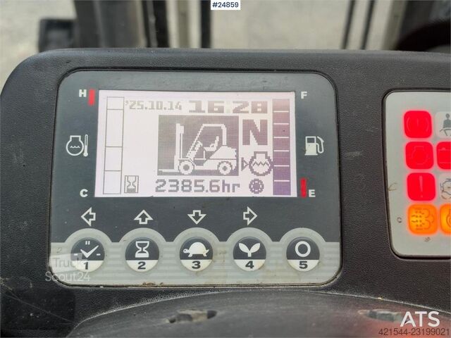  TCM 40 Counterbalance forklift