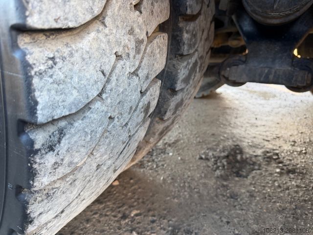 Tovornjak prekucnik MAN TGS 35.440 8X4 BB