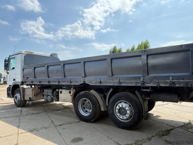 Tippbil MERCEDES-BENZ Actros 2544 V6 6X2 MP3 Tipper 2 Sided