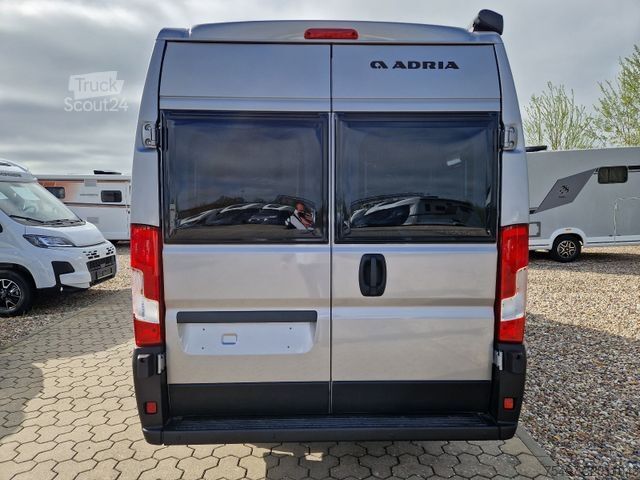 Kastenwagen Wohnmobil / Campervan ADRIA Twin 60Y 640 SGX