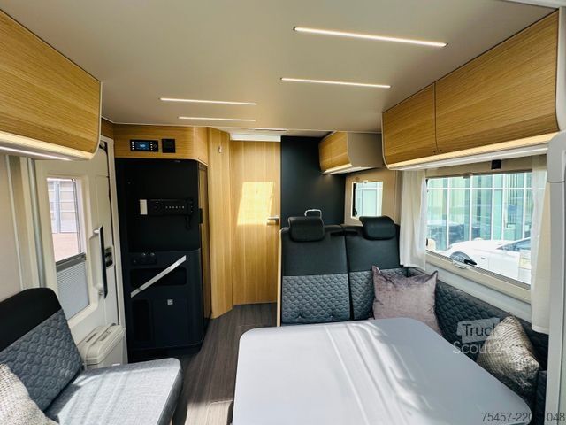 Daļēji integrēta kemperis ADRIA Matrix ALL-IN 650 SL SAFETY / TRUMA 6E / LiFePO