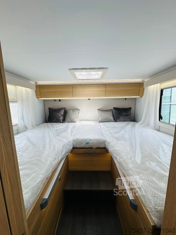 Daļēji integrēta kemperis ADRIA Matrix ALL-IN 650 SL SAFETY / TRUMA 6E / LiFePO