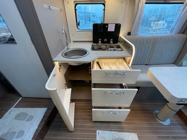 Напівінтегрований кемпер ETRUSCO T 7400 QBC MJ 25 *Queensbett**Automatik*