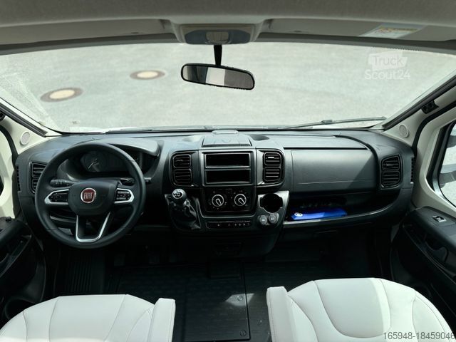 Ημιενσωματωμένο αυτοκινούμενο τροχόσπιτο BÜRSTNER Lyseo TD 594 HL *kompak**UVP: 87.490,-¤*