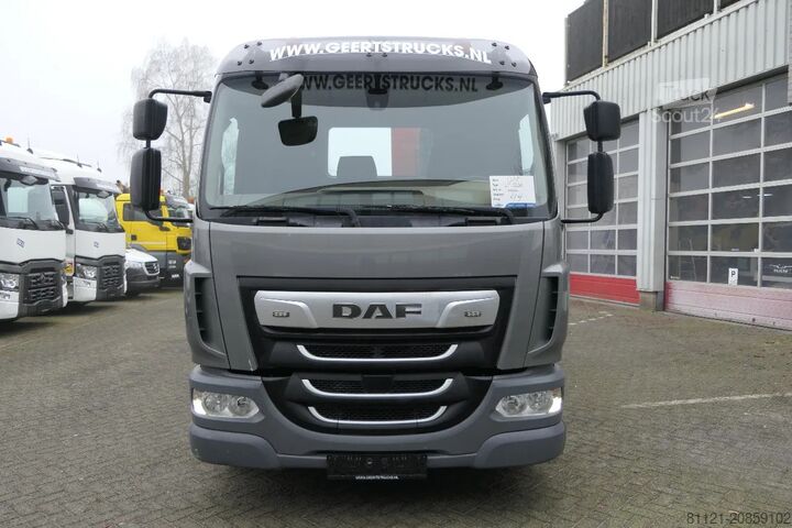 Tipper with crane DAF LF 230 | PALFINGER PK9001 | Remote Control | 92...