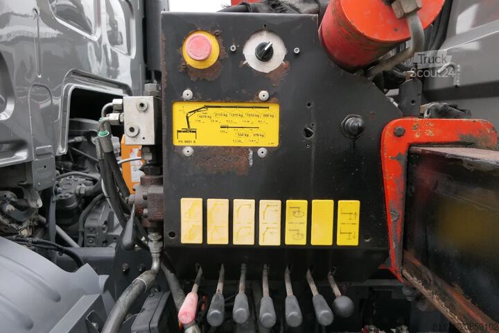 Tipper with crane DAF LF 230 | PALFINGER PK9001 | Remote Control | 92...