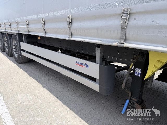 Avoin puoliperävaunu pressulla Schmitz Cargobull Curtainsider Standard