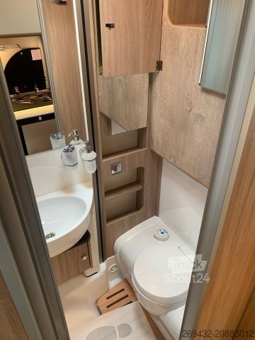 Autorulotă integrată LAIKA ECOVIP I H 2109