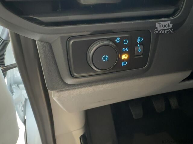 Minibus FORD TRANSIT CUSTOM 320 L1 H1 Kombi PKW Trend 100 kW