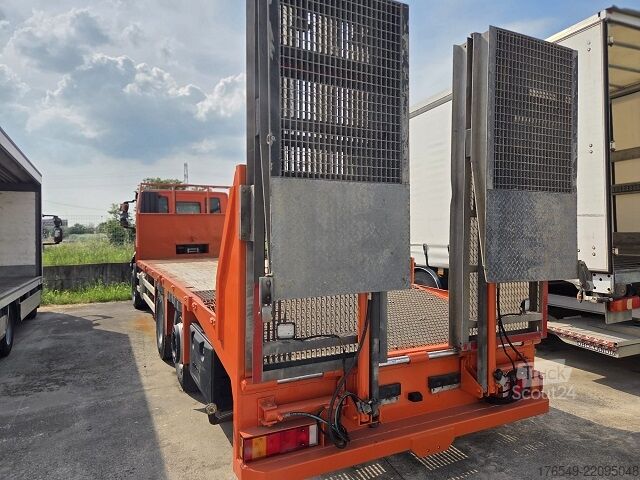 Plošina s rampami pro přepravu vozidel Iveco Stralis AD 260S36