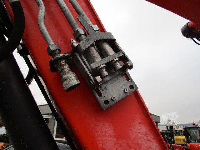 Mini-escavadora KUBOTA KX080-4