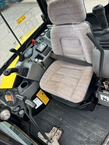 Mini-escavadora BOBCAT E35z