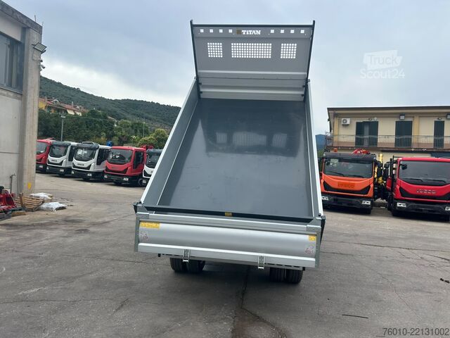 Furgone ribaltabile a tre lati Isuzu M27