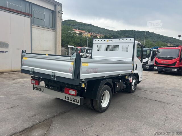 Furgone ribaltabile a tre lati Isuzu M27