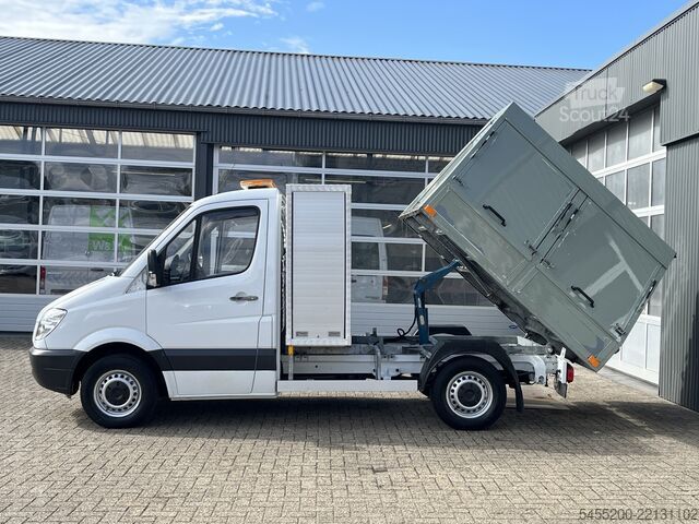 Самосвал Mercedes-Benz Sprinter 210 2.2 CDI 325 Automaat Veegvuilkippe...