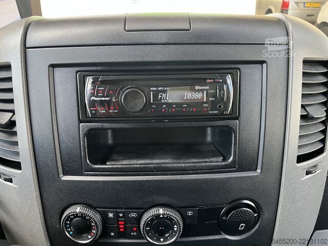 Самосвал Mercedes-Benz Sprinter 210 2.2 CDI 325 Automaat Veegvuilkippe...