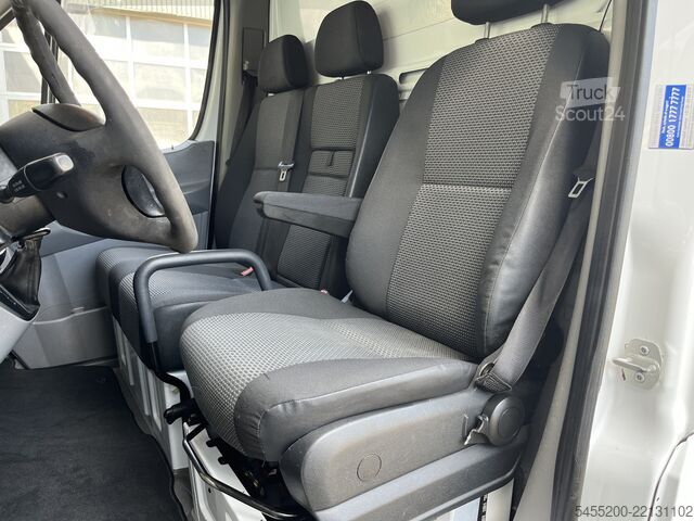 Самосвал Mercedes-Benz Sprinter 210 2.2 CDI 325 Automaat Veegvuilkippe...