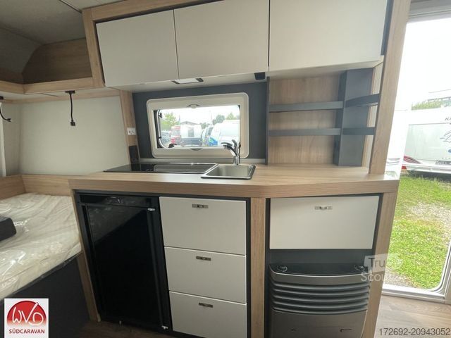 Rulotă KNAUS Sport 420 QD