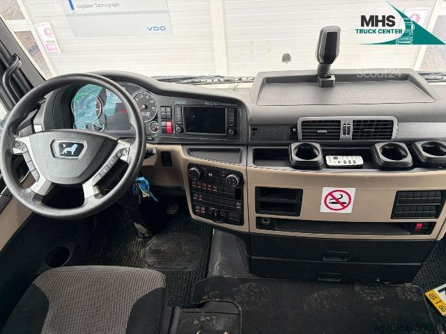 Lielapjoma vilcējs MAN TGX 18.460 4X2 LLS-U