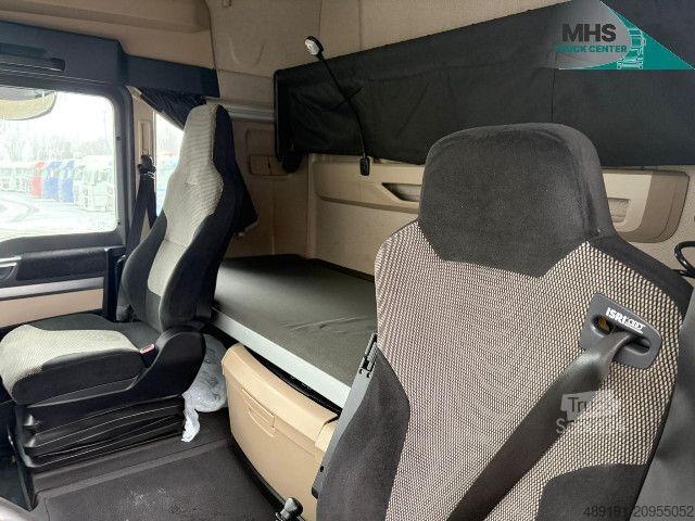 Lielapjoma vilcējs MAN TGX 18.500 4X2 LLS-U