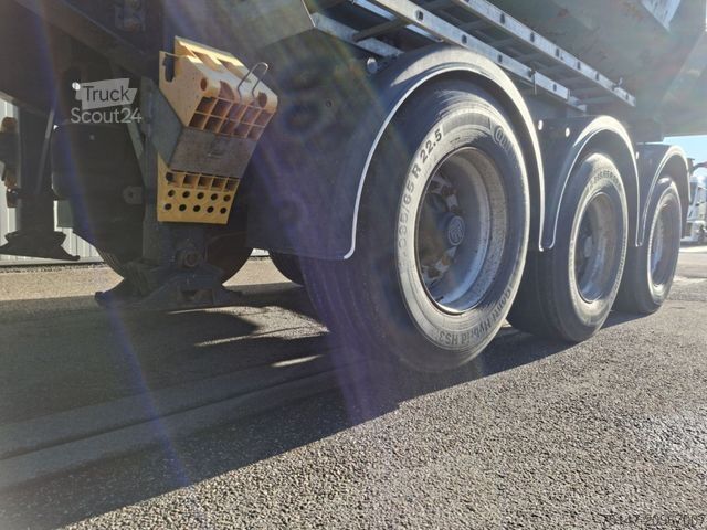 Savivartis puspriekabė CARNEHL 3-Achs Stahl Kippmulde deck