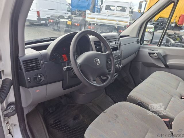 Панелен ван VOLKSWAGEN Crafter 3-Sitzer Klima Kasten