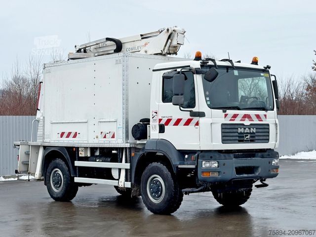 Uz kravas automobiļa uzstādīta darba platforma MAN TGM 13.240* Hubarbeitsbühne *COMILEV EN 170 TPC