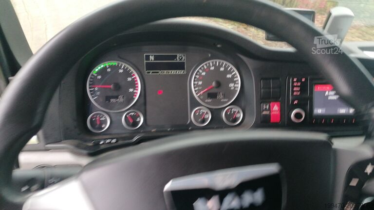 Tractor Unit MAN TGX 18.480 4x2 BLS WITH TIPPER HYDRAULIC AND GOOD TIRES