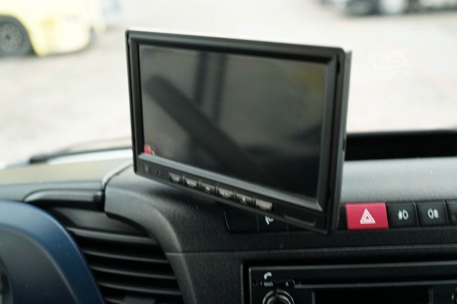 Fourgon benne basculante IVECO DAILY 35-160 / WYWROTKA TYLNOZSYPOWA / BLOKADA