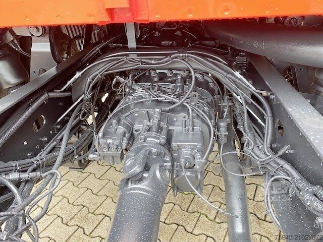 Vrachtwagen met bakwagen MAN TGM 18.280 4x2 BL Doka TGM 18.280 4x2 BL Doka