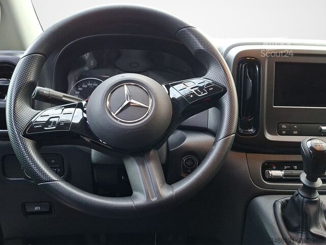 Bestelwagen Mercedes-Benz VITO 116 NEUES MODELL AHK NAVI KAMERA TEMPOMAT