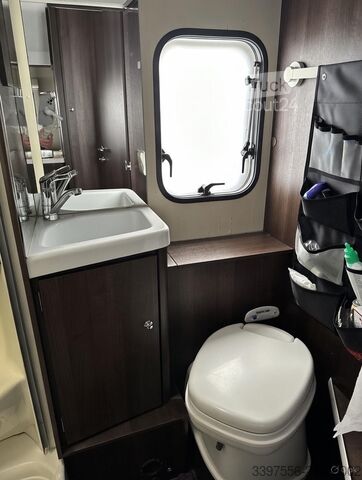 Semi-integrated camper Roller Team Auto Roller 298TL