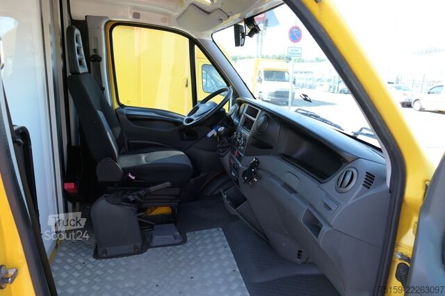 Dostavno vozilo s kesonom iveco Daily 50C15 COC