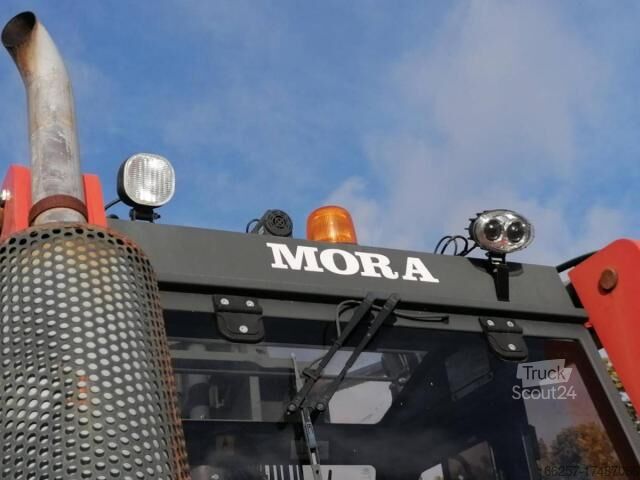 Chariot élévateur frontal Mora M180C