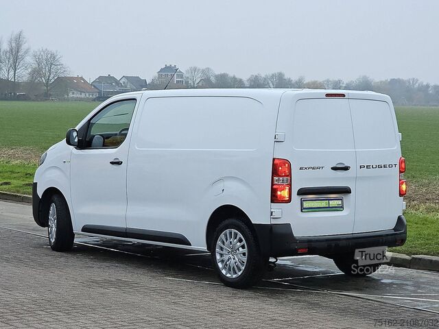 High-roof van PEUGEOT EXPERT 2.0 L2 Navi Automaat