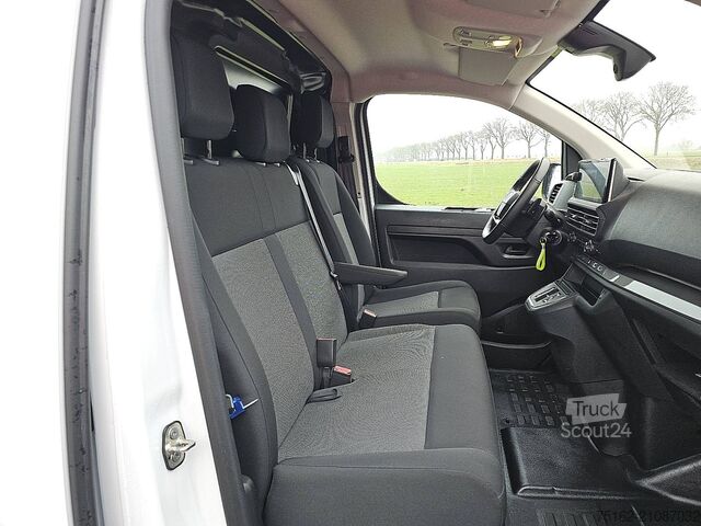 High-roof van PEUGEOT EXPERT 2.0 L2 Navi Automaat