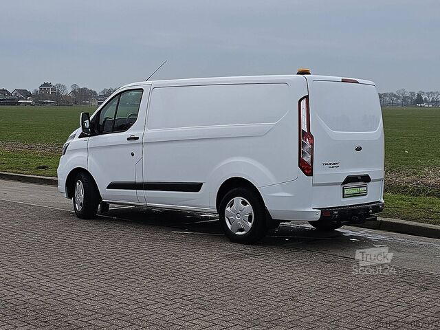 Kombi med högt tak FORD TRANSIT CUSTOM 2.0 L1H1 Automaat Navi!