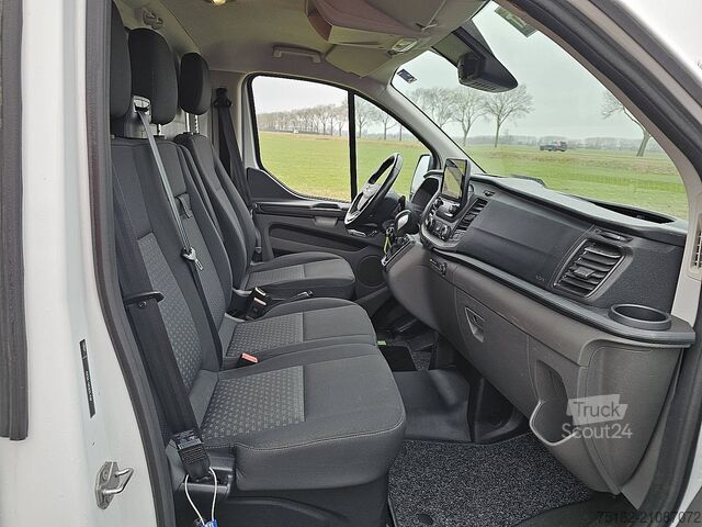 Kombi med högt tak FORD TRANSIT CUSTOM 2.0 L1H1 Automaat Navi!