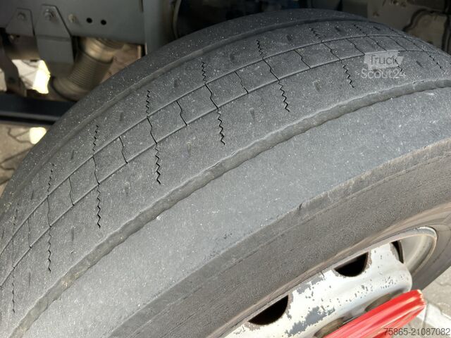 Standard-SZM DAF CF 400 FT Space Cab / 957 dkm / NL Truck / APK ...