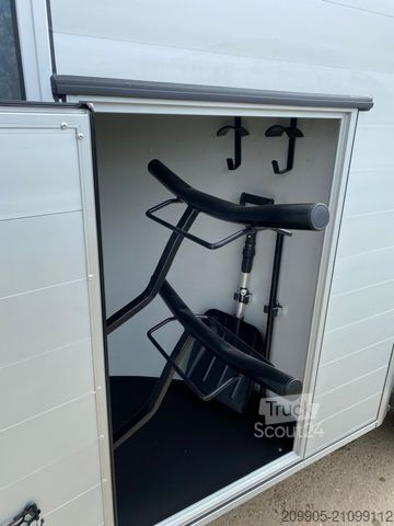 Remolque de transporte de caballos CHEVAL LIBERTE Touring Jumping