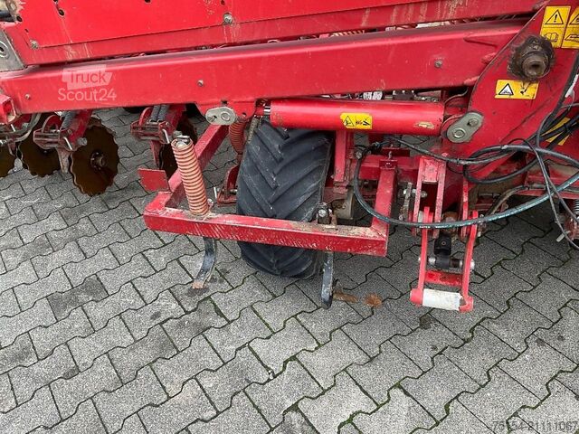 Semeadora de precisão Kverneland Optima PH HD e-Drive + DF2