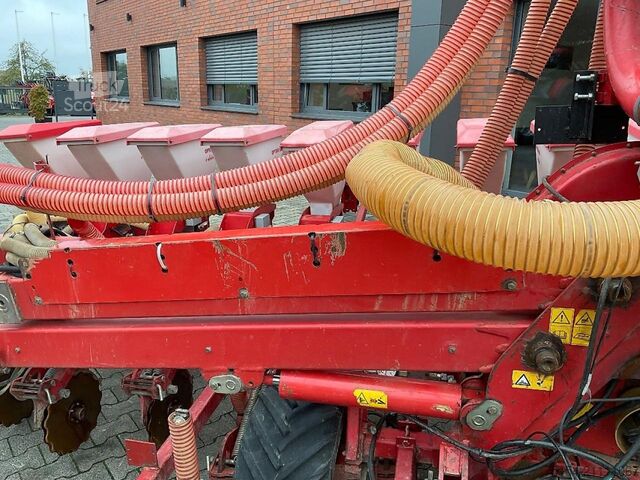 Semeadora de precisão Kverneland Optima PH HD e-Drive + DF2