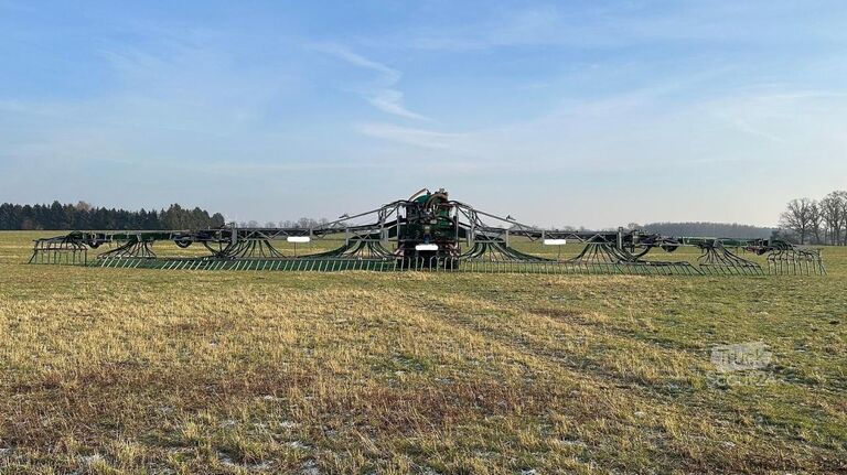 Technológia kalu Wienhoff Typ 32.000 TW Profi Line / Vogelsang SwingMax 36 / Stegemann Frontsaugarm / Pflegebereifung zusätzli