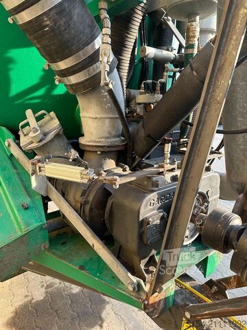 Technológia kalu Wienhoff Typ 32.000 TW Profi Line / Vogelsang SwingMax 36 / Stegemann Frontsaugarm / Pflegebereifung zusätzli