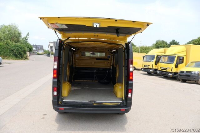 Skåpbil renault Trafic dCi 120 L2H1 3,0t Komfort