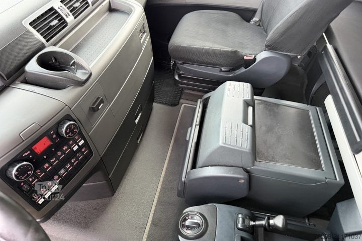 Standard SZM MAN TGX 33.540 6x4 SLT Push 160 To / Swiss-Vehicle