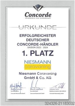 Integrovaný obytný vůz Concorde Charisma 900 M *1. Hand*Hubstützen*Zeder*CL