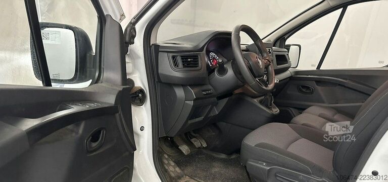 Panel kombi RENAULT Trafic Kasten L1H1 2,8t Komfort # 24 tkm# Regal