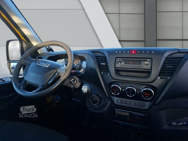 Car carrier van IVECO Daily Abschleppwagen  Aufbau el. Winde